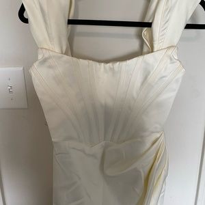 House of CBLoretta Off the shoulder dress